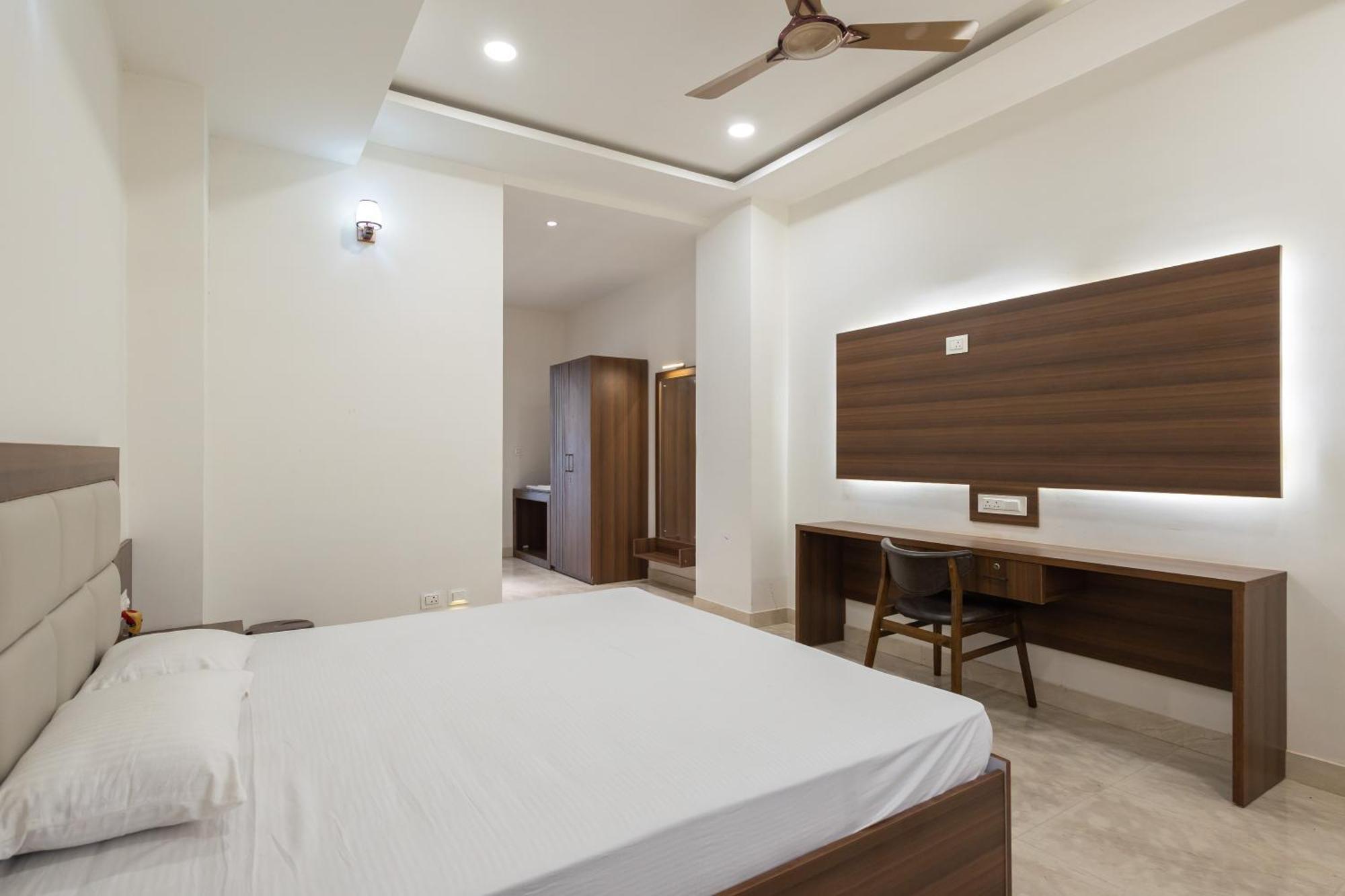 Maryada Maitri Resort -100 Rooms & 3 Banquets Siliguri Bagian luar foto
