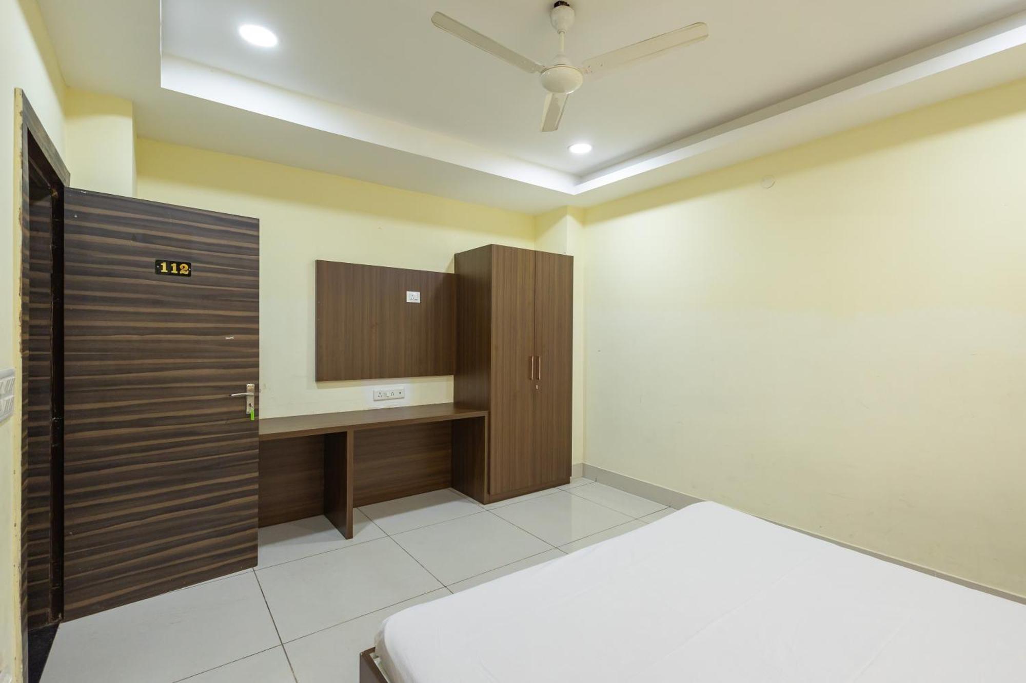 Maryada Maitri Resort -100 Rooms & 3 Banquets Siliguri Bagian luar foto